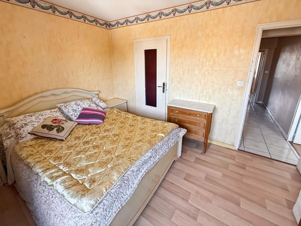 Appartement 3 pièces à vendre à Bordeaux - Barrière Saint Genès