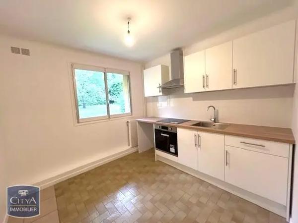 Appartement à louer 2 pièces 47.6m² Vincennes (94300)