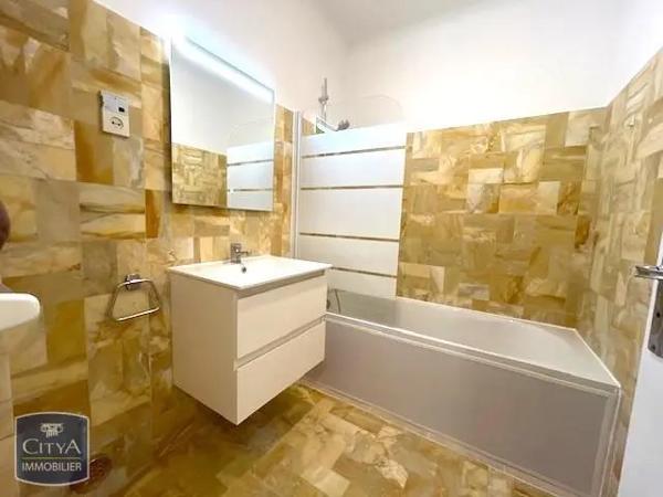 Appartement à louer 2 pièces 47.6m² Vincennes (94300)