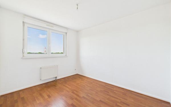 Appartement à vendre    5 pièces • 111 m2 Holtzheim