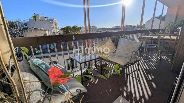 Quartier Méditerranée / Gare - T4 de 84 m² - Terrasse