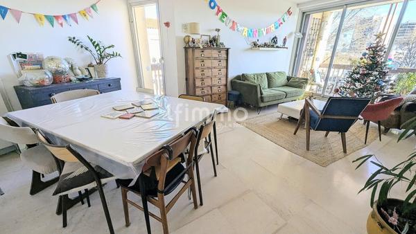 Quartier Méditerranée / Gare - T4 de 84 m² - Terrasse