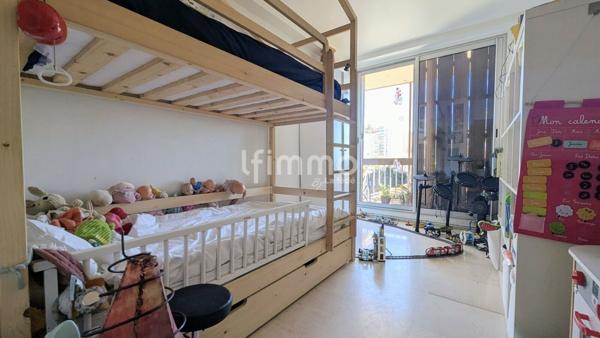 Quartier Méditerranée / Gare - T4 de 84 m² - Terrasse