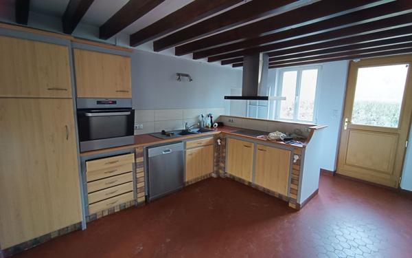 Maison à vendre    4 pièces • 146 m2 Marcilly-en-Villette