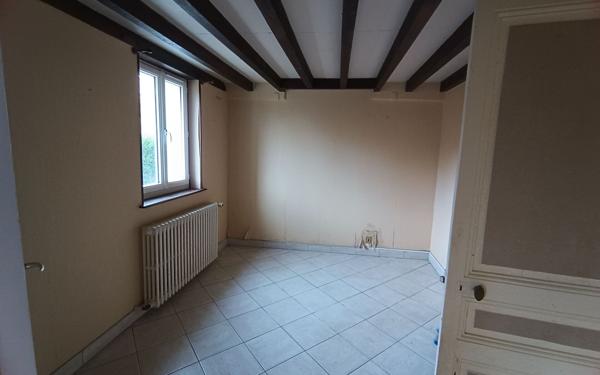 Maison à vendre    4 pièces • 146 m2 Marcilly-en-Villette