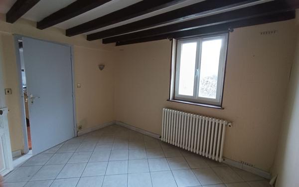 Maison à vendre    4 pièces • 146 m2 Marcilly-en-Villette