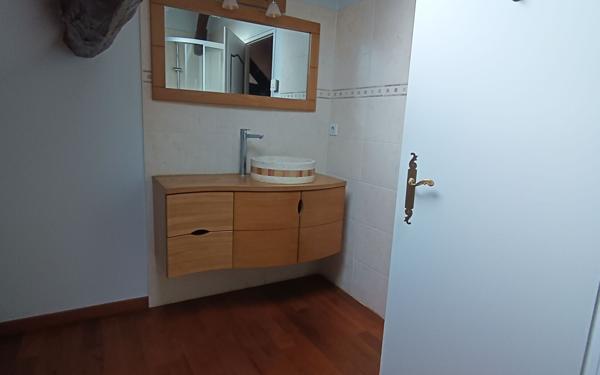 Maison à vendre    4 pièces • 146 m2 Marcilly-en-Villette