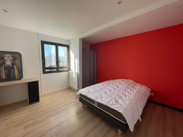 A LOUER - AIX EN PROVENCE - CHAMBRE EN COLOCATION AVEC TERRASSE ET PARKING