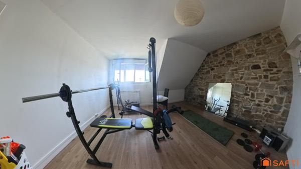 Vaste et lumineuse maison familiale