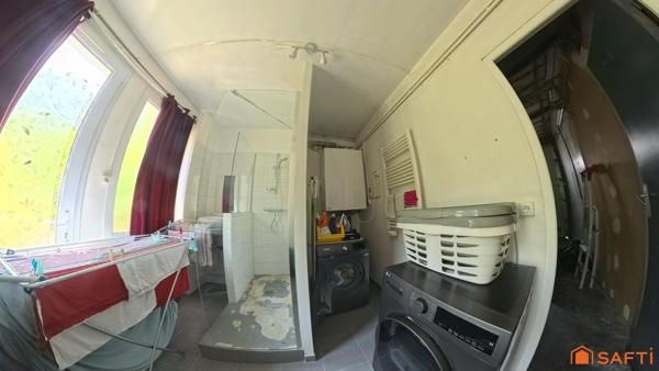 Vaste et lumineuse maison familiale