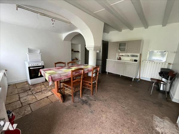 CORPS DE FERME A SAINT JUAN