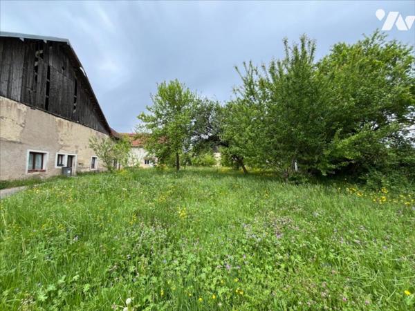 CORPS DE FERME A SAINT JUAN