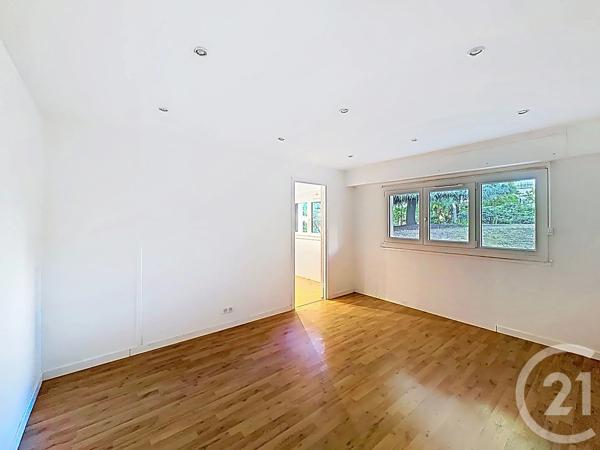 Appartement F2 à vendre  2 pièces - 42 m 2   SCEAUX  - 92