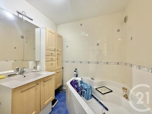Appartement F4 à vendre  4 pièces - 87,64 m 2   LE PLESSIS TREVISE  - 94