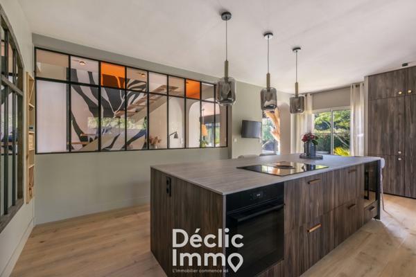 Vente maison Bouliac, 242m² 7 pièces 1 599 000€ avec piscine