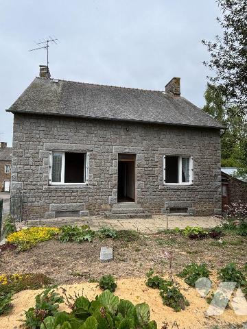 Nouveauté! Au coeur du bourg, Maison de campagne sur sous-sol offrant entrée, séjour, cuisine, ...