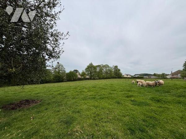 Nouveauté! Au coeur du bourg, Maison de campagne sur sous-sol offrant entrée, séjour, cuisine, ...