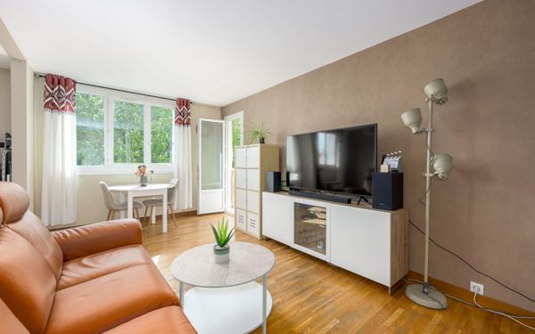 Appartement à vendre    4 pièces • 64,64 m2 Crosne