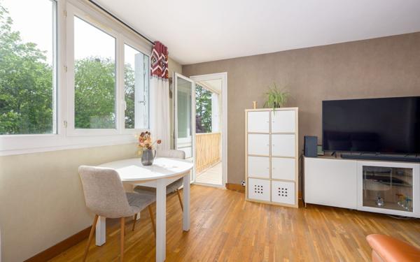 Appartement à vendre    4 pièces • 64,64 m2 Crosne