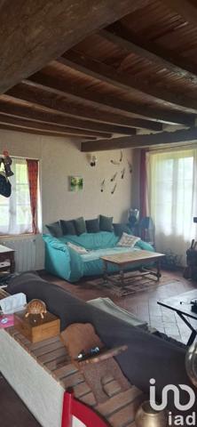 Longère 7 pièces de 134 m² à Gaillefontaine (76870)