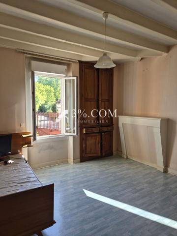 Maison de village 3 pièce(s) 2 chambre(s) 110 m²