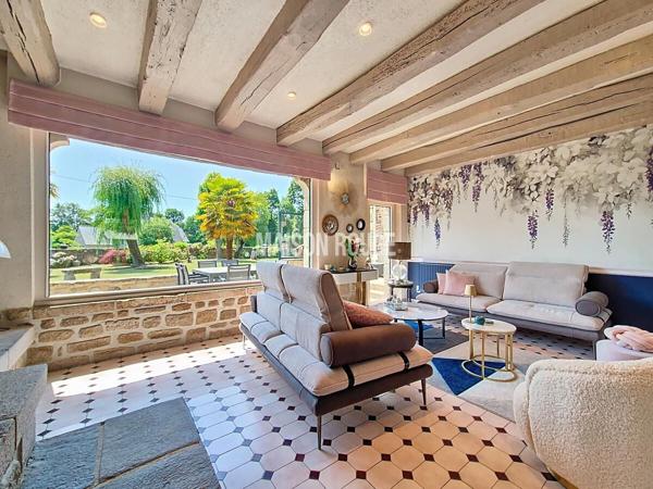 Maison de caractère en pierres 211 m² - Terrain paysagé 2459 m² - Proche Dinan - Dinard 20 min