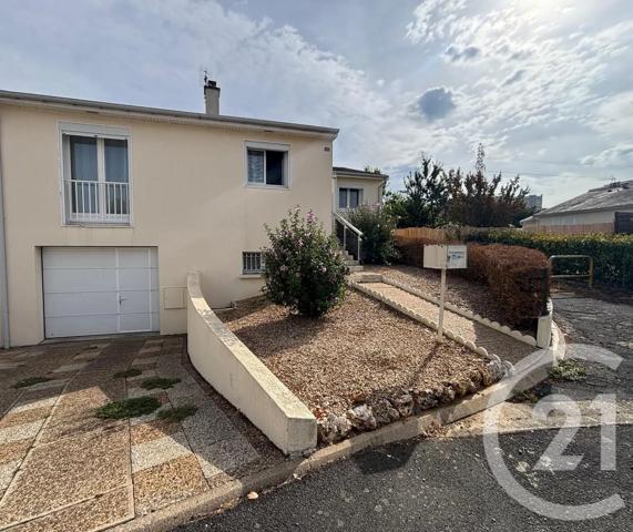 Maison à vendre  4 pièces - 86 m 2   CHATELLERAULT  - 86