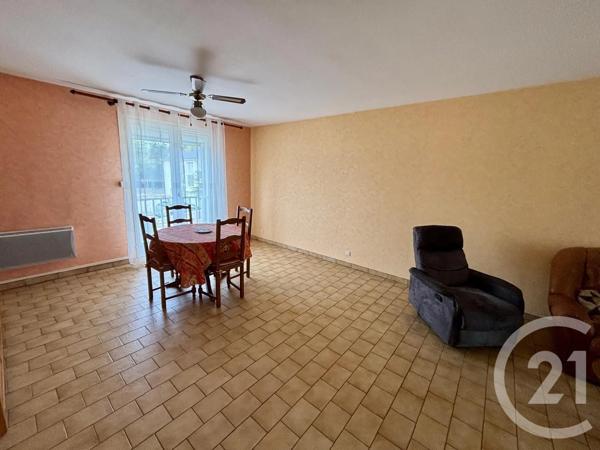 Maison à vendre  4 pièces - 86 m 2   CHATELLERAULT  - 86