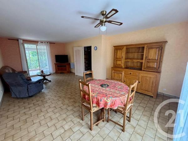 Maison à vendre  4 pièces - 86 m 2   CHATELLERAULT  - 86
