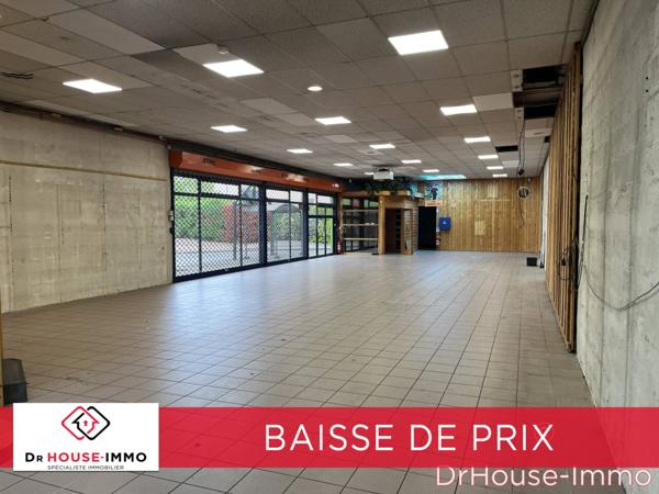 Commerce à vendre 15 pièces de 922 m²