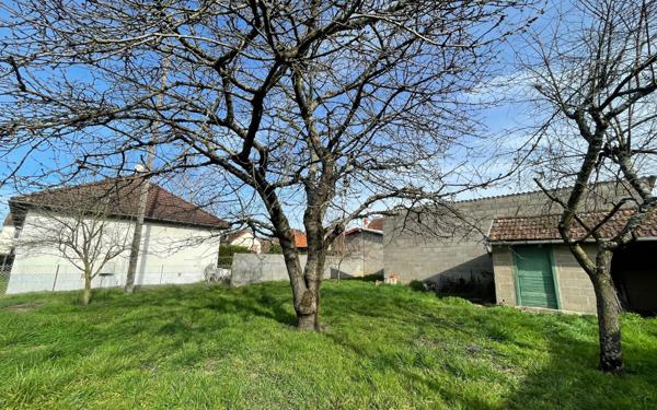 Maison à vendre    4 pièces •  Saint-Amand-Montrond