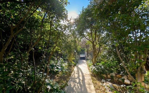 Maison à vendre    6 pièces •  Plan-de-Cuques