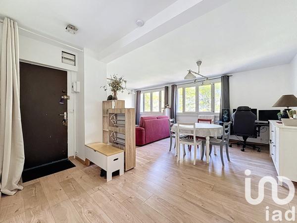 Appartement 4 pièces de 60 m² à Saint-Germain-lès-Arpajon (91180)