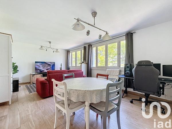 Appartement 4 pièces de 60 m² à Saint-Germain-lès-Arpajon (91180)