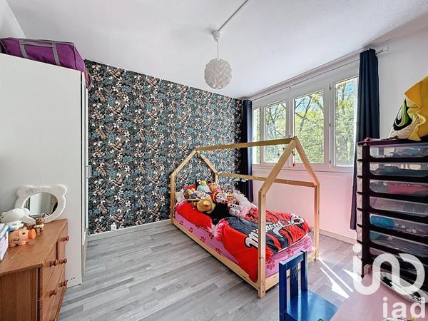 Appartement 4 pièces de 60 m² à Saint-Germain-lès-Arpajon (91180)