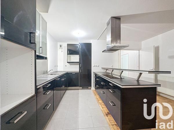 Appartement 4 pièces de 85 m² à Massy (91300)