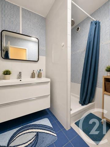 Appartement F4 à vendre  4 pièces - 82 m 2   SEVRAN  - 93