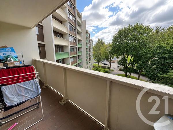Appartement F4 à vendre  4 pièces - 82 m 2   SEVRAN  - 93