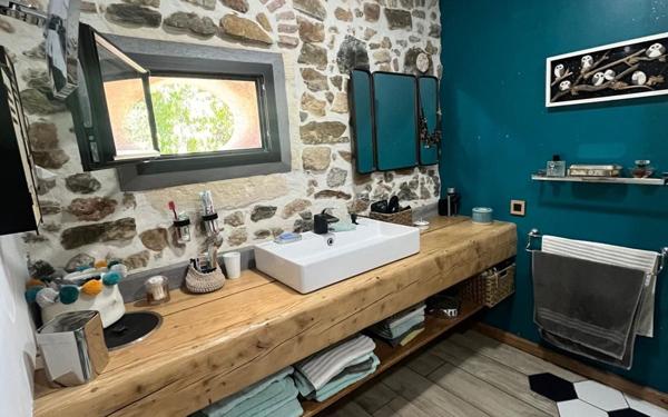 Maison à vendre    4 pièces • 164 m2 Ollioules