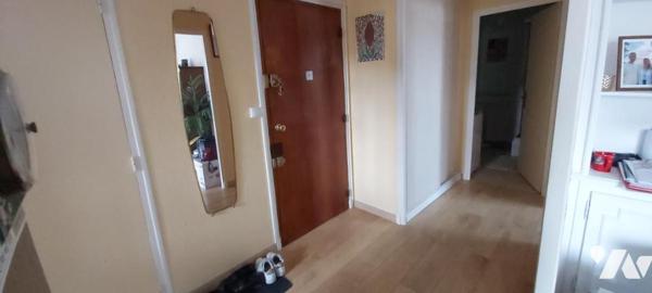 Appartement sis à MORET LOING ET ORVANNE (Veneux-les-Sablons)