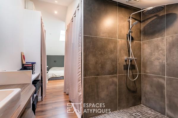 Maison d’architecte avec jardin et piscine