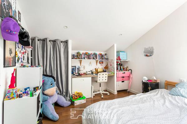 Maison d’architecte avec jardin et piscine