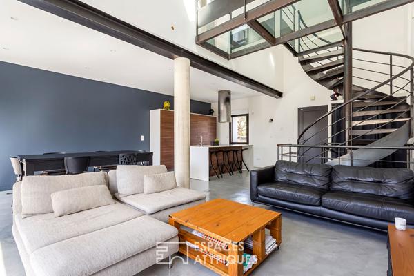 Maison d’architecte avec jardin et piscine