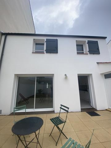 Challans (85300) CHALLANS CENTRE - MAISON 3 CHAMBRES AVEC GARAGE