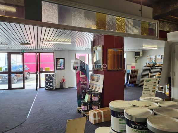 Mur et fonds de commerce 420m2 centre ville