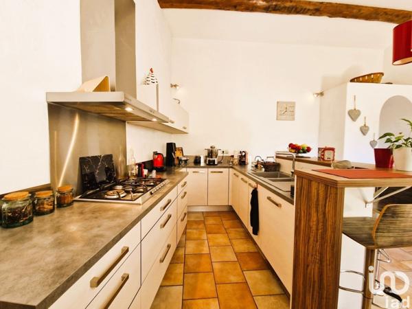 Maison 5 pièces de 128 m² à Châteaurenard (13160)