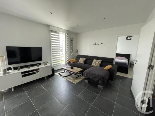 Appartement F2 à vendre  2 pièces - 45,33 m 2   BOISSY ST LEGER  - 94
