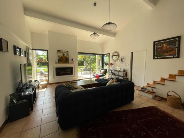 Maison 5 pièce(s) 4 chambre(s) 170 m²