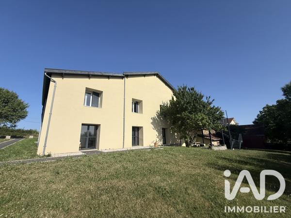 Maison à vendre 8 pièces 216 m² Charnay-lès-Mâcon