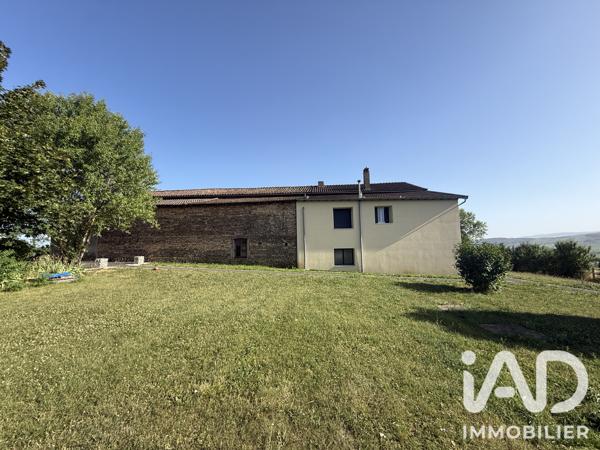 Maison à vendre 8 pièces 216 m² Charnay-lès-Mâcon